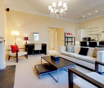 Beaufort Gardens, London, SW3 - Photo 1