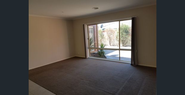 Large Family Home North Side of the Highway - Photo 1