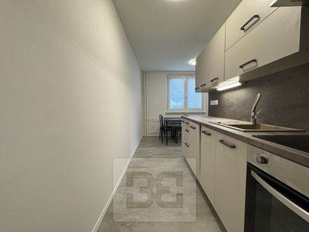 Pronájem bytu 2+1 45 m² - Photo 2