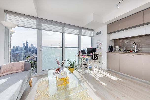 For Lease - 99 Foxbar Road Unit# 1811, Toronto, Ontario - Photo 1