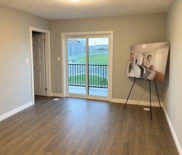 For Lease - 172 Oat Lane, Kitchener, Ontario - Photo 3