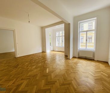 SCHÖN RENOVIERTE ALTBAUWOHNUNG MIT LOGGIA - Photo 3
