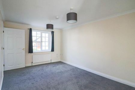 2 bedroom semi-detached house to rent - Photo 5