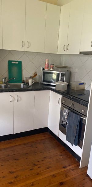 Modern Unit - Photo 1