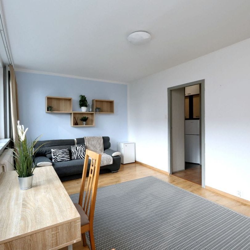 Umeblowana M-1 na Bielanach ul. Reymonta 21 26 m² - Photo 1