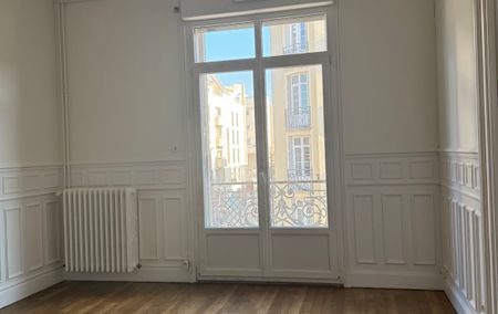 A Louer Reims Hyper Centre T4 120m² - Photo 5