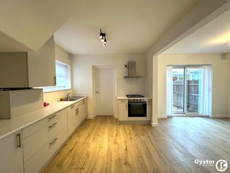 Rushfield, Potters Bar, EN6 - Photo 3