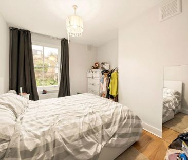 2 bedroom maisonette to rent - Photo 3