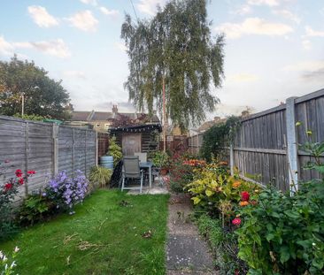 2 bedroom semi-detached house to rent - Photo 1