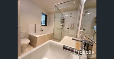 🏡 Modern Comfort Meets Effortless Style in Cheltenham - Photo 5