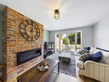 3 bedroom house to rent - Photo 2