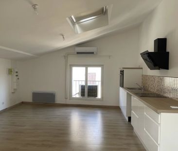 Location Appartement 2 pièces 41m² CAROMB 84330 - Photo 3