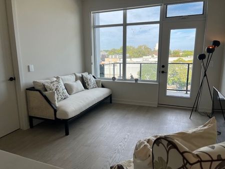 For Lease - 123 Maurice Drive Unit# 407, Oakville, Ontario - Photo 3