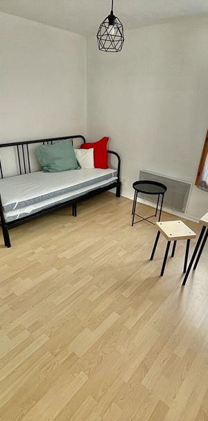 Location Appartement 1 pièce 18m² - Photo 1