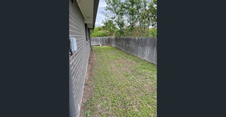 4 Bedroom Beautiful Home !!! - Photo 5