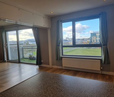 3 Bed Flat, Western Harbour Terrace, EH6 - Photo 2