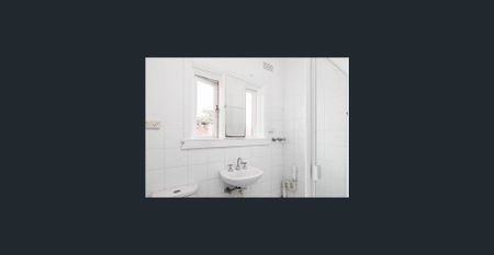Two Bedroom Unit - Photo 4