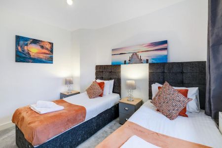 2 bedroom apartment to rent - Photo 3