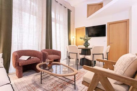 Jesús del Gran Poder, Sevilla, Andalusia 41002 - Photo 2