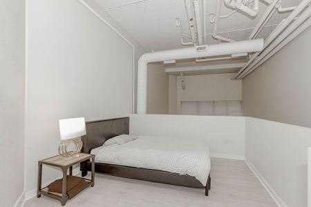 For Lease - 66 Bay Street Unit# 107, Hamilton, Ontario - Photo 4
