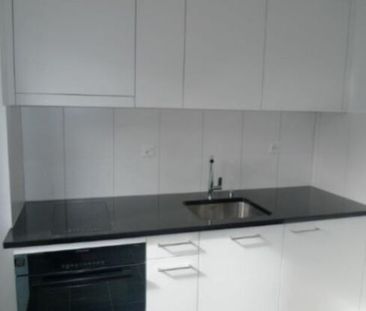 Appartement 1 pièce près de la gare CFF - Photo 3