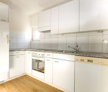 Gemütliche 2-Zimmer-Wohnung in ruhiger Lage in Aesch - Photo 1