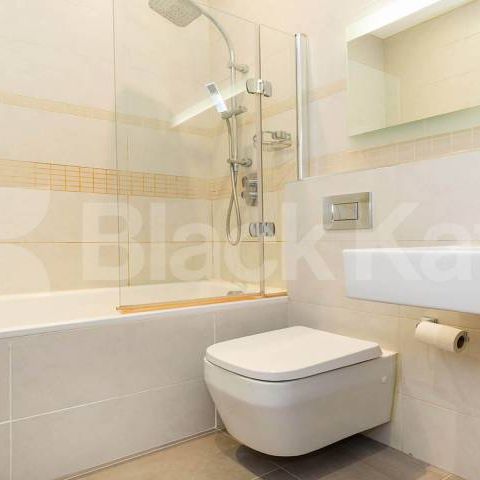 Spacious two bed located within minutes to Marylebone Tube & Regents Park - Photo 1
