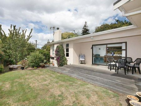 26 Oxford Street, Marton - Photo 3