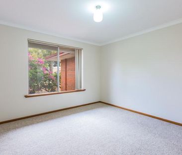 GREAT LOCATION & IN OBERTHUR PRIMARY SCHOOL & WILLETTON HIGH SCHOOL... - Photo 3