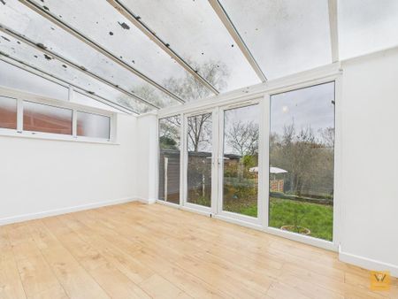 3 bedroom semi-detached house to rent - Photo 5