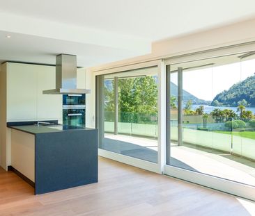 Posizione unica sul lago con fascino e comfort | Einzigartige Seelage - Foto 1