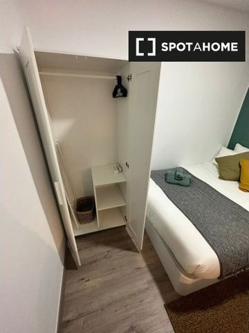 madrid, Community of Madrid 28005 - Photo 4