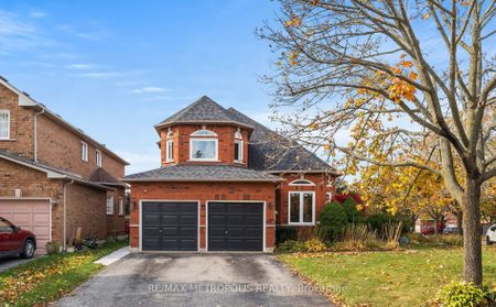 Detached Home For Lease | E8090972 - Photo 4