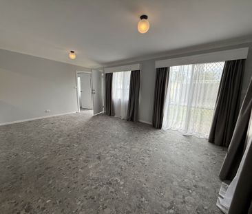 Spacious 4-Bedroom Home - Photo 3