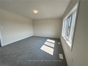 For Lease - 42 Lavender Road, Thorold, Ontario - Photo 2
