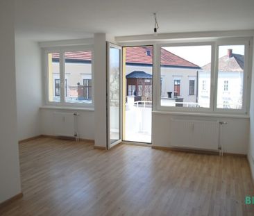 Sonnendurchflutete 3-Zimmer-Wohnung in top Lage mit Balkon! - Foto 4