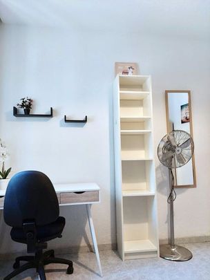 Calle de Francisco Silvela, Madrid, Community of Madrid 28028 - Photo 1