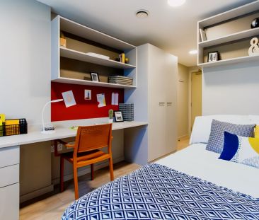 Block B Mid Level Silver En Suite - Photo 3