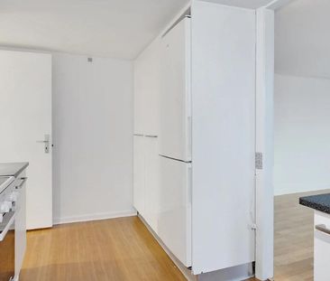 Rummelig 3-værelses lejlighed beliggende i Aalborg centrum - Photo 6