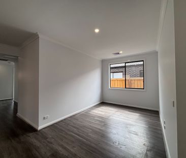 Space, Style & Security: Your Ideal Family Home Awaits - Photo 2