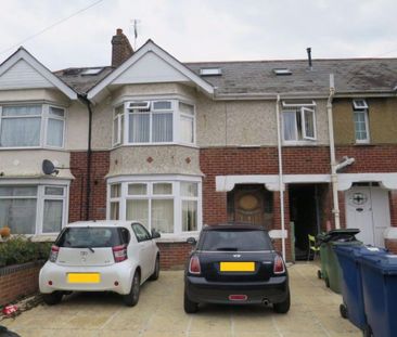 8 bedroom terraced house to rent - Photo 4