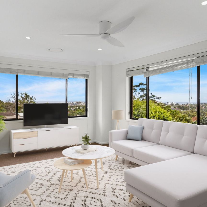 Ocean and escarpment views - Photo 1