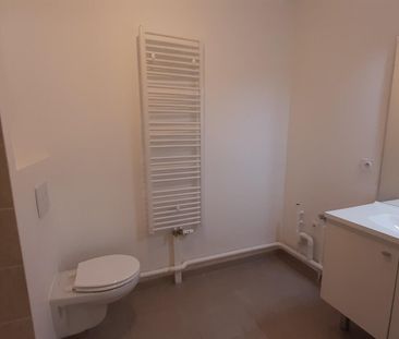 location Appartement T2 DE 43.9m² À VIROFLAY - Photo 1