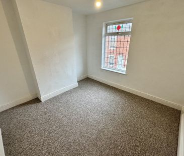 John Street - Photo 2