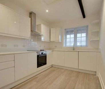 Tudor Court, Ferringham Lane, Ferring, Worthing, BN12 - Photo 3