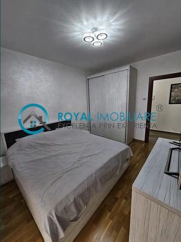 Royal Imobiliare Inchiriere Apartament zona Central - Photo 4