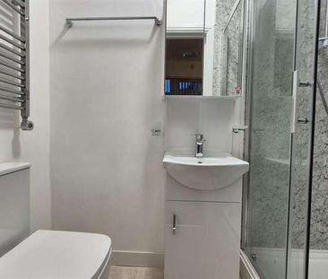 Flat College Road, Moseley, Birmingham, B13 - Photo 3