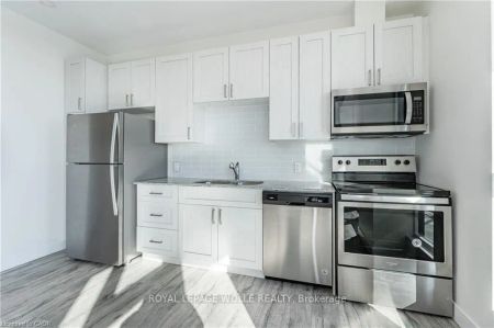 100 Garment Street #1208 - Photo 2