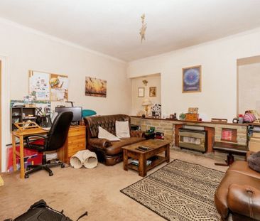 Mark Street - Photo 2