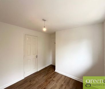 Chorley Road, Swinton, Salford, M27 - Photo 6